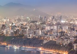 Lais Puzzle - Panoramablick auf Lima, Peru zur blauen Zeit - 1.000 Teile