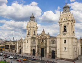 Lais Puzzle - Die Basilika-Kathedrale von Lima auf dem Plaza Mayor, Lima, Peru, Südamerika - 40, 100, 200, 500, 1.000 & 2.000 Teile