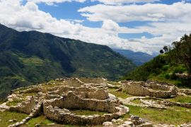 Lais Puzzle - Peru, Kuelap außergewöhnliche archäologische Stätte in der Nähe von Chachapoyas - 2.000 Teile