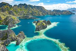 Lais Puzzle - Luftaufnahme der wunderschönen Lagunen und Kalksteinfelsen von Coron, Palawan, Philippinen - 2.000 Teile