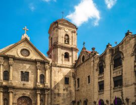 Lais Puzzle - San Agustin Kirche, auch bekannt als Immaculate Conception Parish, in Intramuros in Manila, Philippinen - 40, 100, 200, 500, 1.000 & 2.000 Teile