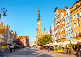 Lais Puzzle - Morgenblick auf die zentrale Straße mit Rathaus im Zentrum der Altstadt von Danzig, Polen - 1.000 Teile