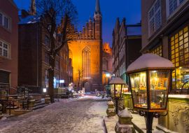 Lais Puzzle - Mariacka Straße in Gdansk bei verschneitem Winter, Polen - 1.000 Teile