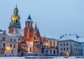 Lais Puzzle - Schloss Wawel in Krakau in der Dämmerung. Krakau ist eines der berühmtesten Wahrzeichen Polens - 1.000 Teile