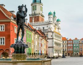 Lais Puzzle - Historische Rathausarchitektur in Poznan - 40, 100, 200, 500, 1.000 & 2.000 Teile