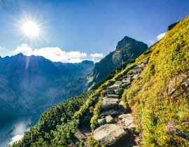Lais Puzzle - Wanderweg im Tatra-Gebirge in Polen. In Richtung des Gipfels Koscielec - 40, 100, 200, 500, 1.000 & 2.000 Teile
