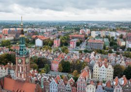 Lais Puzzle - Luftaufnahme von der Basilika Mariä Himmelfahrt, bekannt als Marienkirche, in der Altstadt von Danzig - 1.000 Teile