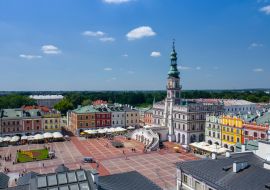 Lais Puzzle - Zamosc, Polen. Luftaufnahme der Altstadt und des Hauptplatzes der Stadt mit dem Rathaus. Ansicht der Altstadt aus der Vogelperspektive. UNESCO-Welterbestätten in Polen - 1.000 Teile