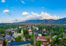 Lais Puzzle - Das Stadtzentrum von Zakopane und die Krupowki-Straße - 1.000 Teile