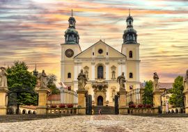 Lais Puzzle - Marienbasilika und Kloster des Bernhardinerordens innerhalb des manieristischen Kalvarienberg-Wallfahrtskomplexes in Kalwaria Zebrzydowska in Polen - 1.000 Teile