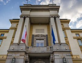 Lais Puzzle - Frontansicht der Kanzlei des polnischen Premierministers in Warschau, Polen - 40, 100, 200, 500, 1.000 & 2.000 Teile