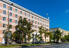 Lais Puzzle - Historisches Studentenhaus Sabinki der Warschauer Wirtschaftshochschule SGH in der Niepodleglosci und Narbutta Straße im Warschauer Stadtteil Mokotow in Polen - 1.000 Teile