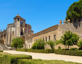 Lais Puzzle - Tempelritterburg von Tomar in Portugal - 40, 100, 200, 500, 1.000 & 2.000 Teile