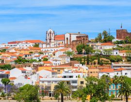 Lais Puzzle - Blick auf die Gebäude der Stadt Silves mit der berühmten Burg und der Kathedrale, Algarve-Region, Portugal - 40, 100, 200, 500, 1.000 & 2.000 Teile