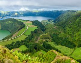 Lais Puzzle - Die Seen von Sete Cidades und Santiagot in Sao Miguel, Azoren - 40, 100, 200, 500, 1.000 & 2.000 Teile