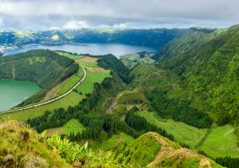 Lais Puzzle - Die Seen von Sete Cidades und Santiagot in Sao Miguel, Azoren - 1.000 Teile