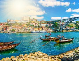 Lais Puzzle - Brücke Dom Luis I. und traditionelle Boote auf dem Fluss Rio Douro in Porto, Portugal - 40, 100, 200, 500, 1.000 & 2.000 Teile