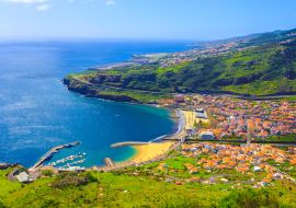 Lais Puzzle - Madeira Insel aus der Luft, Bucht von Machico, Reise schöne Orte in Portugal Inseln - 1.000 Teile