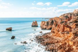 Lais Puzzle - Panorama von Praia da Marinha an der Südküste Portugals in der Algarve an einem sonnigen Tag - 2.000 Teile