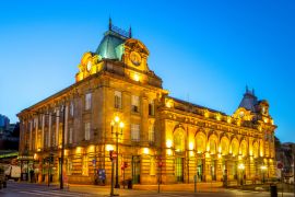 Lais Puzzle - Nachtansicht des Bahnhofs Sao Bento in Porto, Portugal - 2.000 Teile