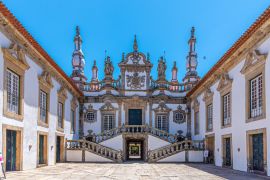 Lais Puzzle - Gärten und das Anwesen Casa de Mateus in Portugal - 2.000 Teile