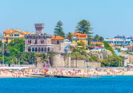 Lais Puzzle - Blick auf die Burg von Estoril in Portugal - 1.000 Teile