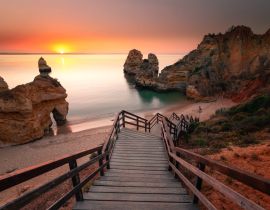 Lais Puzzle - Buchten und Klippen an der Ponta da Piedade, dem berühmtesten Ort der Algarve-Region, in Portugal - 40, 100, 200, 500, 1.000 & 2.000 Teile
