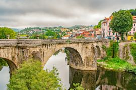 Lais Puzzle - Brücke São Goncalo Kirche Sao Domingos Amarante - Stadt portugiesischen Region Norte Tâmega Nebenfluss Douro Portugal - 2.000 Teile