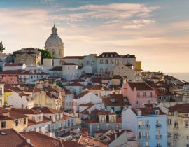 Lais Puzzle - Blick auf das typische Alfama-Viertel in Lissabon, Portugal - 40, 100, 200, 500, 1.000 & 2.000 Teile