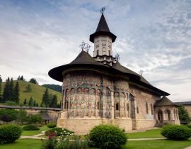 Lais Puzzle - Das orthodoxe Kloster Sucevita, Bukowina, UNESCO-Weltkulturerbe - 40, 100, 200, 500, 1.000 & 2.000 Teile