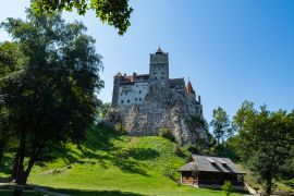 Lais Puzzle - Schloss Bran in Rumänien, Vlad Dracula Haus, Landschaft mit mittelalterlichem Turm - 2.000 Teile