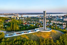 Lais Puzzle - Denkmal für den Großen Vaterländischen Krieg in Saratow, Russland - 2.000 Teile