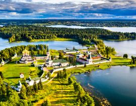 Lais Puzzle - Valday-Iwerski-Kloster in Russland - 40, 100, 200, 500, 1.000 & 2.000 Teile