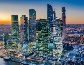 Lais Puzzle - Luftaufnahme von Moskau City Skyline und Wolkenkratzer Bau Architektur, Moskau City internationalen Geschäfts-und Finanzzentrum bei Sonnenuntergang mit Moskau Fluss, Russland - 40, 100, 200, 500, 1.000 & 2.000 Teile