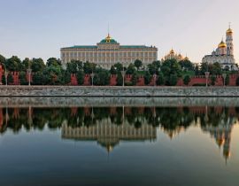 Lais Puzzle - Frontansicht des Moskauer Kremls und Spiegelung im Fluss - 40, 100, 200, 500, 1.000 & 2.000 Teile