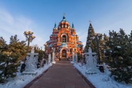 Lais Puzzle - Kasaner orthodoxe Kirche Ikone der Mutter Gottes im Stadtzentrum von Irkutsk im Winter, Russland, Sibirien - 2.000 Teile