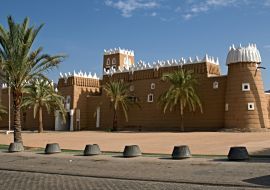 Lais Puzzle - Der Emara-Palast ist ein historisches Gebäude im Zentrum der antiken Stadt Nadschran. Saudi-Arabien - 1.000 Teile