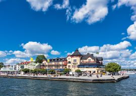 Lais Puzzle - Vaxholm an der schwedischen Küste - 1.000 Teile