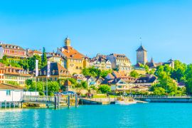 Lais Puzzle - Blick auf die historische Stadt Murten in der Schweiz - 2.000 Teile