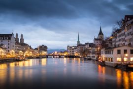 Lais Puzzle - Limmat in Zürich an einem kalten Winterabend - 2.000 Teile