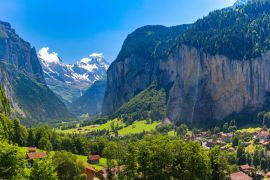 Lais Puzzle - Bergdorf Lauterbrunnen, Schweiz - 2.000 Teile