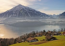 Lais Puzzle - Panorama der Schweiz in Thun im Winter - 1.000 Teile