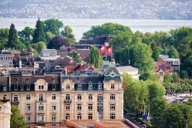 Lais Puzzle - Blick von den Dächern auf das Stadtzentrum von Zürich, Schweiz. Vom Lindenhof aus gesehen - 2.000 Teile
