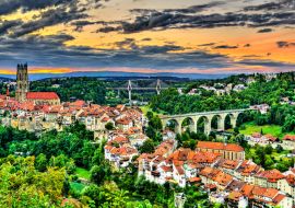 Lais Puzzle - Stadtbild von Fribourg in der Schweiz - 1.000 Teile