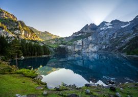 Lais Puzzle - Oeschinensee am Morgen bei Sonnenaufgang in der Schweiz - 1.000 Teile