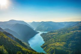 Lais Puzzle - Aussichtspunkt Banjska stena Tara Berg Serbien - 2.000 Teile