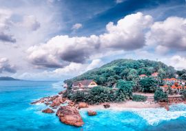 Lais Puzzle - La Digue, Seychellen. Luftaufnahme von Anse Patates bei Sonnenuntergang - 1.000 Teile