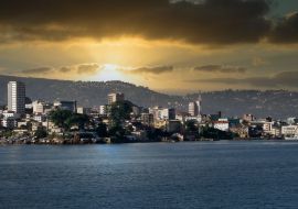 Lais Puzzle - Freetown, der Hafen von Sierra Leone - 1.000 Teile