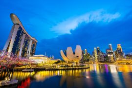 Lais Puzzle - Schöne Architektur Gebäude Wolkenkratzer um Marina Bay in Singapur Stadt - 2.000 Teile