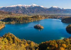 Lais Puzzle - Panoramablick auf den Bleder See vom Berg Osojnica, Slowenien - 1.000 Teile